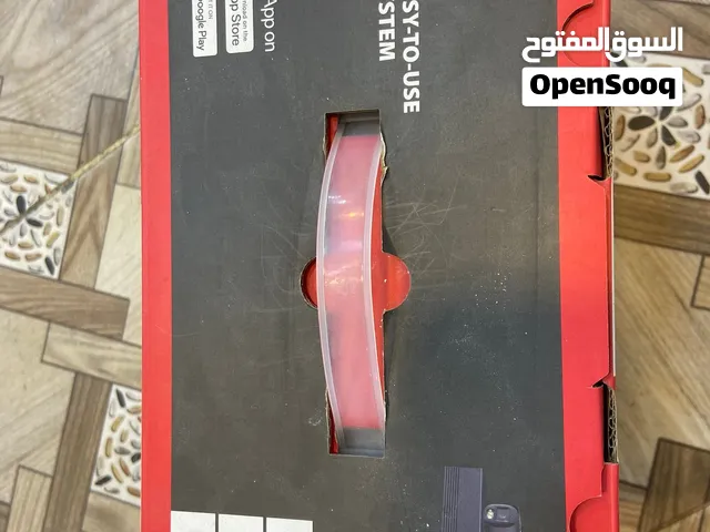 كامرات مراقبة جديدة ما مفتوحة من الكارتون