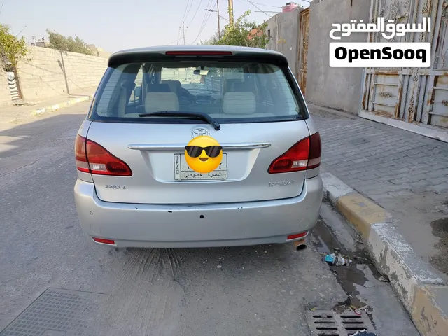 للبيع تيوتا ابسوم