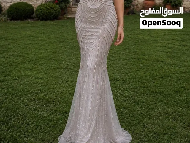 فستان سهرة فاخر من بوتيك أكشن مقاس سمول 38