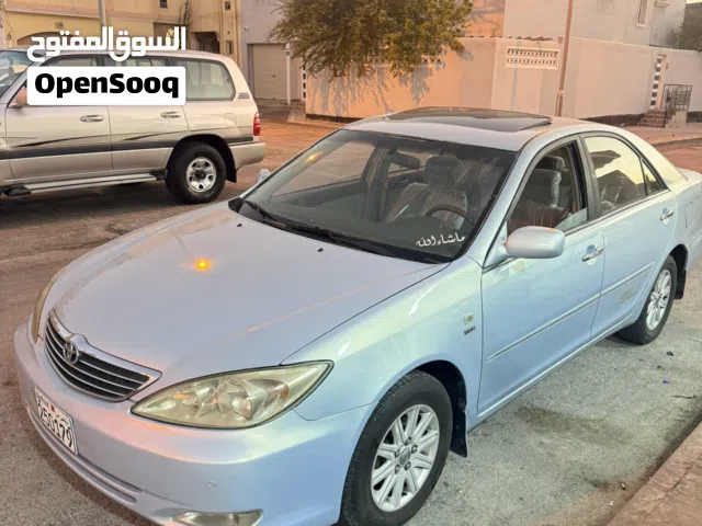 تيوتا كامري 2004