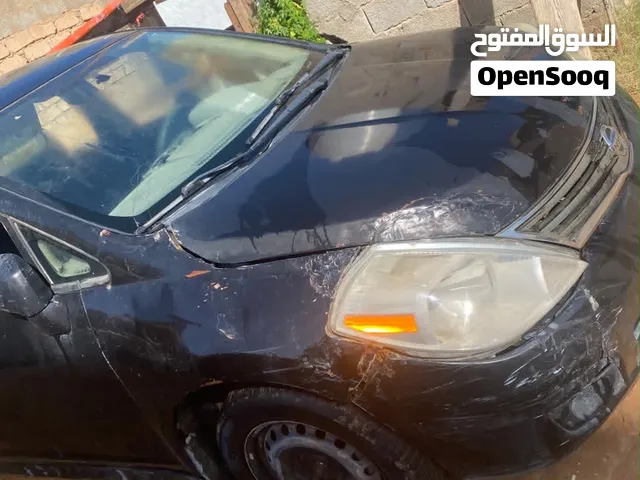 سيارة نيسان فيرسا