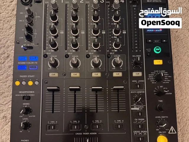 Pioneer DJM-850 4-channel professional mixer for sale rarely used