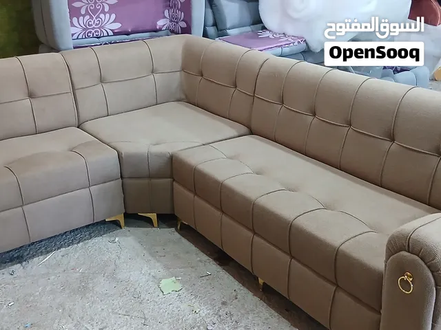 اثاث ومفروشات