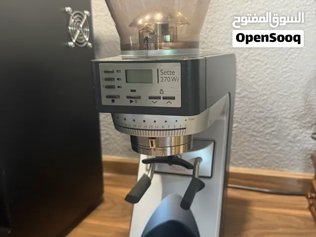 مكينة قهوه rocket و طحانة baratza