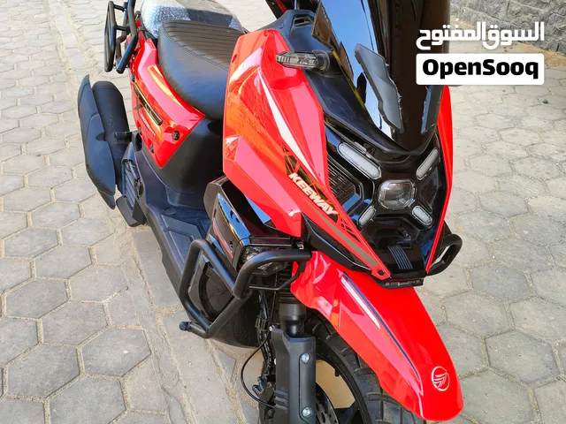 Keeway x road 200 cc عامل 400 km فقط  مفهوش خربوش  جواب فقط  سعر 55 الف