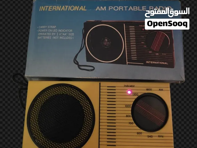 راديو مخزن بكرتونه قديم
