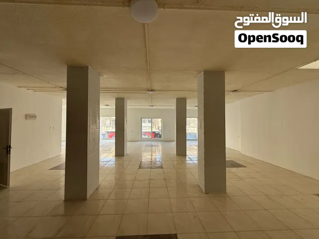 طابق كامل مدخل مستقل الزرقاء الوسط التجاري شارع بغداد عمارة 32