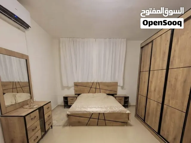 غرفة نوم استخدام كم كم مرة بس جديدة