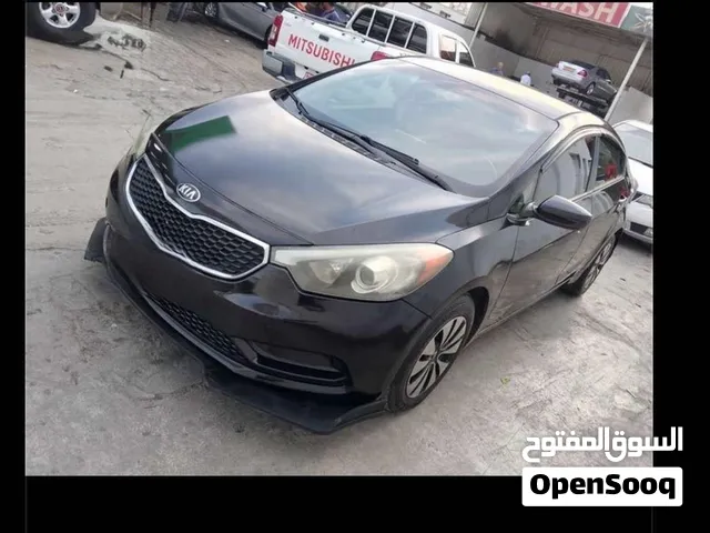كيا سيراتو 2014، لون أسود، صالون سيدان، بحالة جيدة ومرخصة للبيع