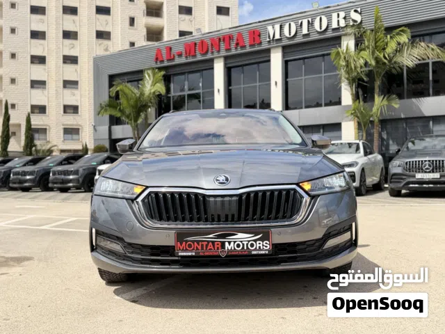 سكودا اوكتافيا ستيشن ترخيص 2023 محرك 2000 ديزل جير أوتوماتيك 150 حصان