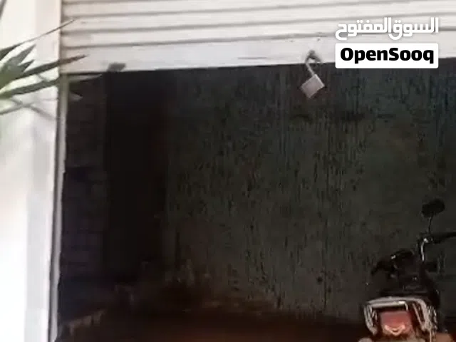 مخزن مساحته75متر :الاسكندرية المندرة القبلية شارع الجربي متفرع من شارع النبوى المهندس