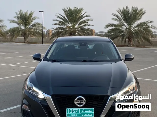 Used Nissan Altima in Al Batinah
