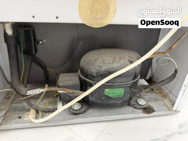 ثلاجه للبيع