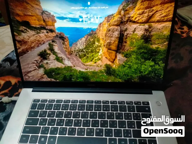 لاب توب هواوى
