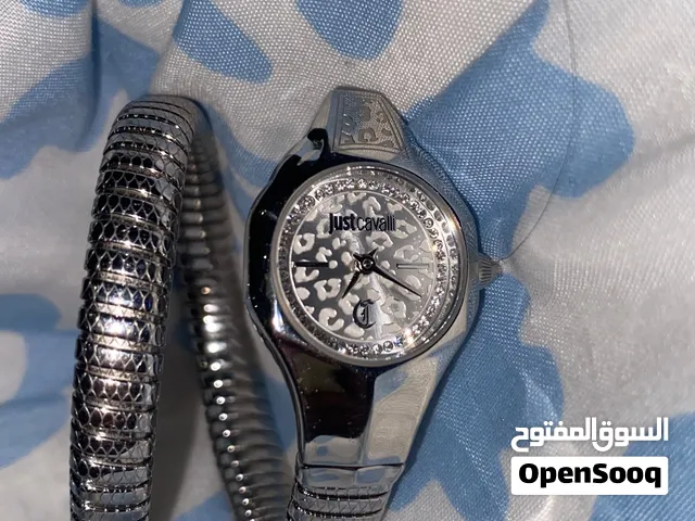 ساعة نسائية جست كافالي رصاصي حجمها صغير لفتين استعمال خفيف// just cavalli silver watch used