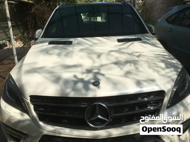 Mercedes-Benz ML350 4MATIC 2013 Single Owner Less than 50,000 KM
