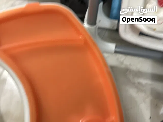 كرسي طعام جميل ومرن للاطفال