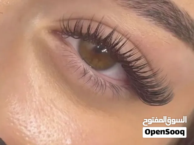 خدمة تركيب رموش اسبوعية