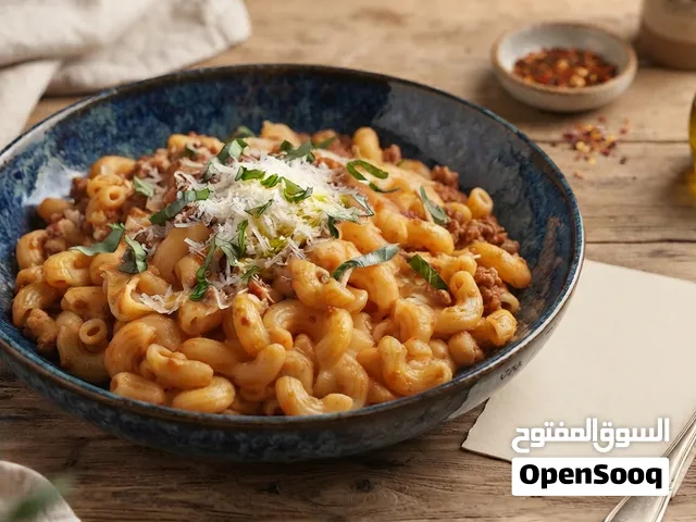معكرونة بالصوص وميني بيتزا