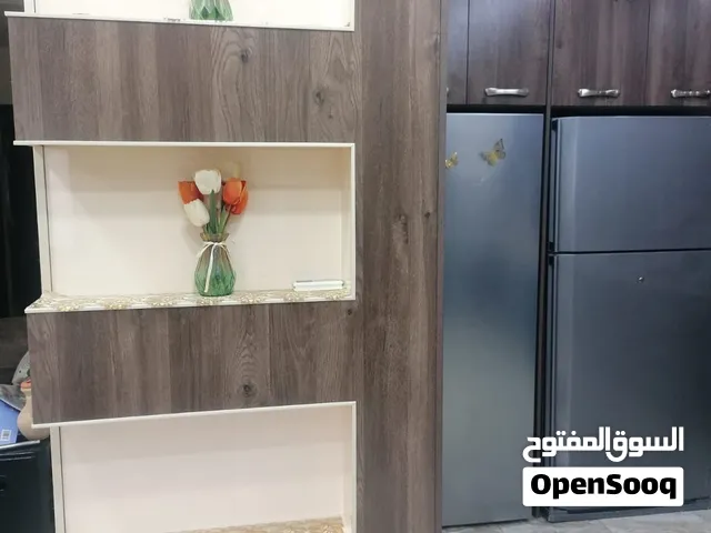 شقه للبيع في البنيات عماره رقم 16