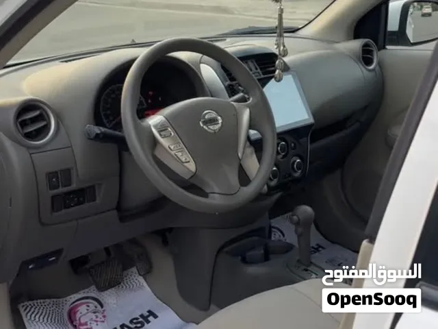 السلام عليكم سيارة نيسان صني للبيع موديل 2023 هندي مكفولة كفالة عامة