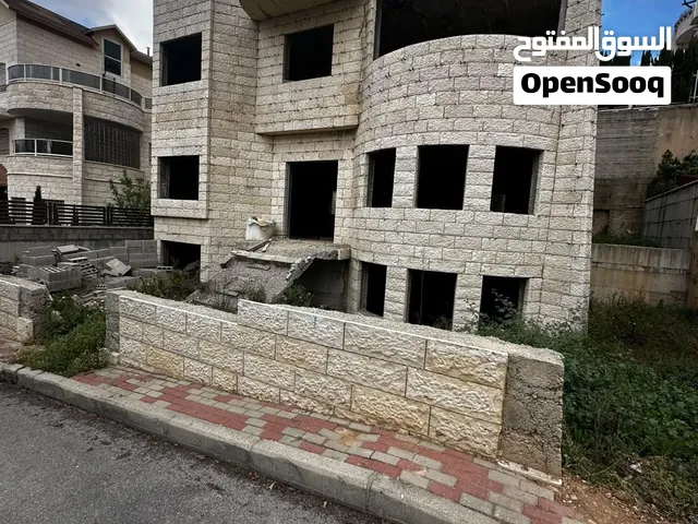 فيلا للبيع في منطقة الطيره حي الفلل الملكية والمراجعه مع المالك مباشره جمال طه