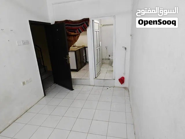 استوديو للإيجار – القضيبية، – شامل الكهرباء والماء ورسوم البلدية. -  Electricity,  included– Gudaib