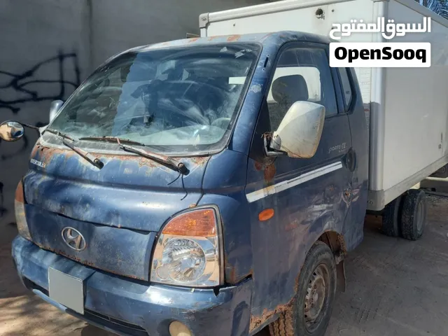 هونداي بورتر حافظة محرك 27