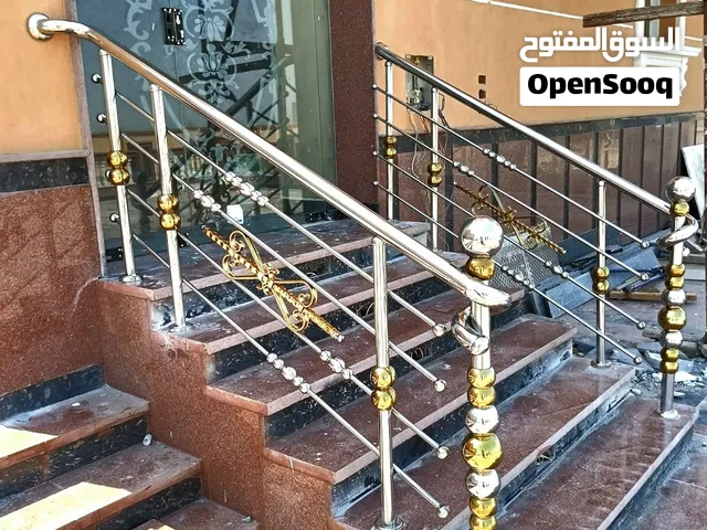 سلم وبلاكونات استانلس ستيل
