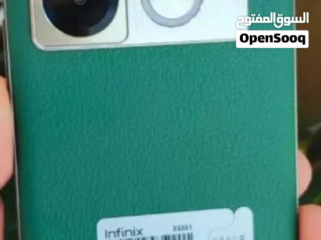 Infinix Note 40 Pro 256 GB in Amman