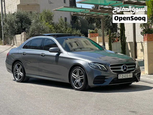 مرسيدس بنز  E200