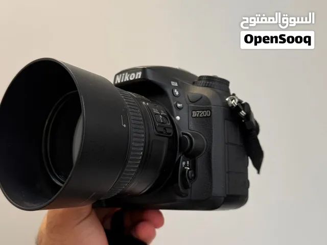 كامرة نيكون D7200