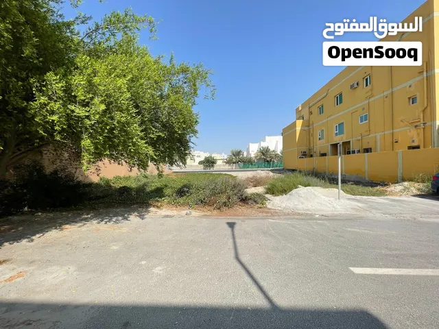 للبيع أرض في مدينة حمد دوار 13