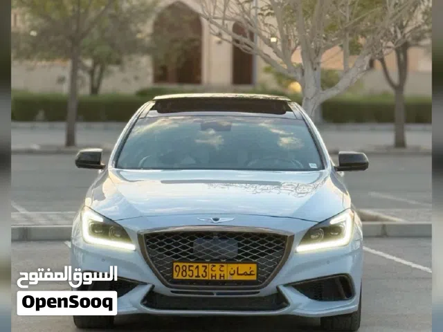 جينيسس G80 3.3TT  لون نادر و مميز سيارة رياضية و اقتصادية نظيفة جدا بحالة ممتازة بدون اعطال