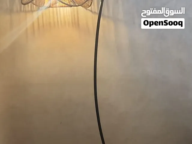 سايد لامب مميز / اترفاعه 165 سم باللون البني