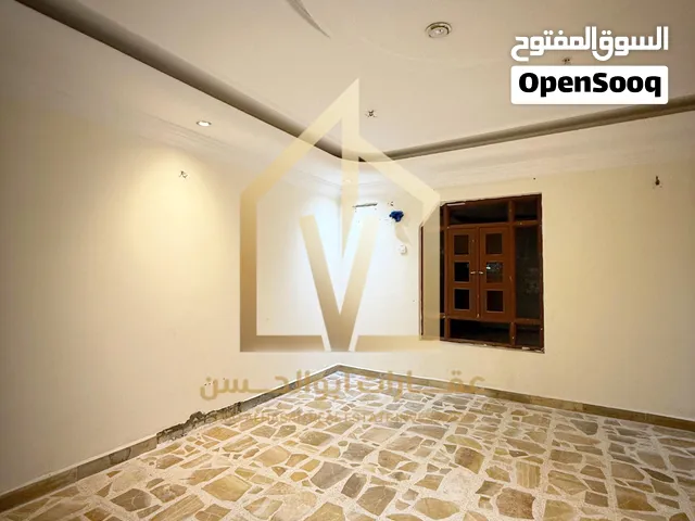 دار تجاري للايجار في منطقة العباسية دار مميز