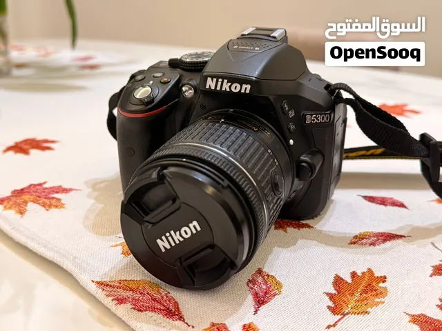 للبيع كاميرا Nikon D5300 بحالة ممتازة البصرة يوجد توصيل