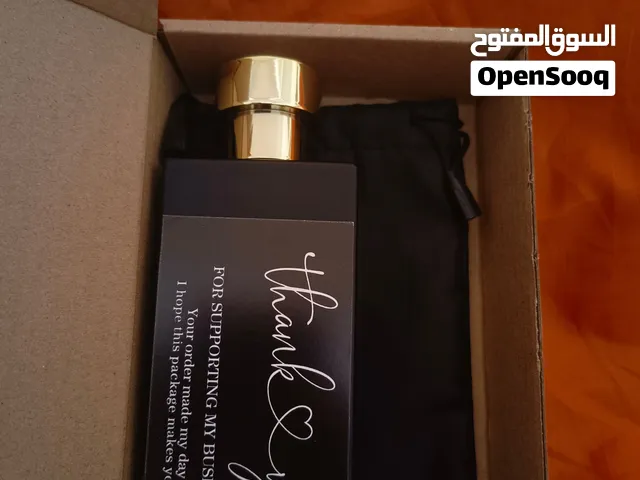 عطور و بخور و أمساك و أدهان و ورد و عنبر و معطرات جو