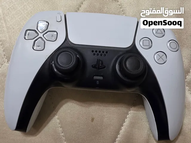 يد بلايستيشن 5 اصلية مستعملة شغالة وكالة