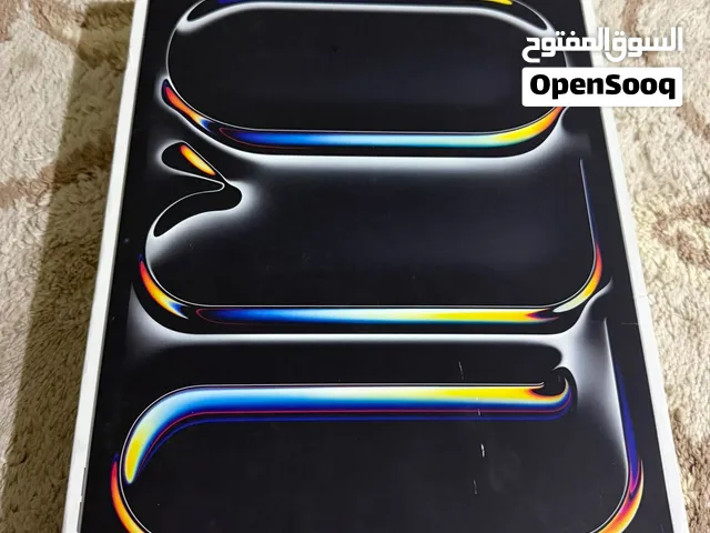 Apple iPad Pro 13 256 GB in Al Riyadh