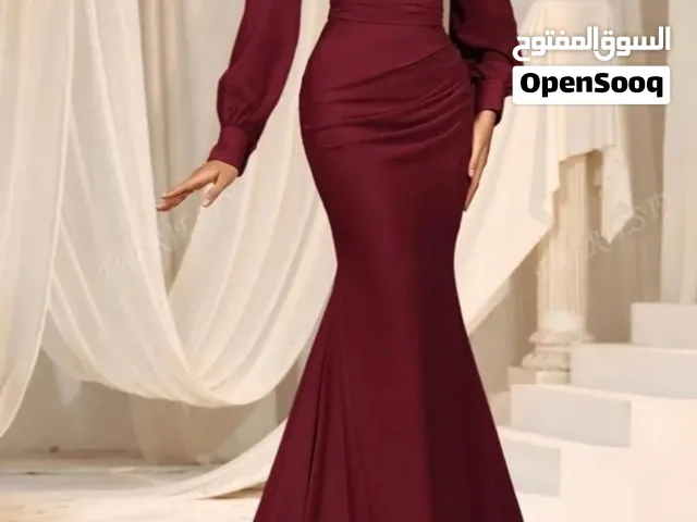 فستان سهرة خمري طويل – جديد