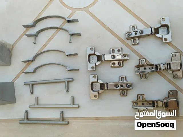 قطع غيار دواليب 30 رزه و15 مقبض ورجل دواليب