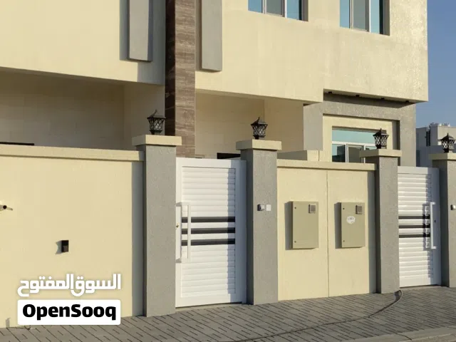فيلا للبيع في بوشر المسفاه وجميع الخدمات توفره مع شارع مرصوف
