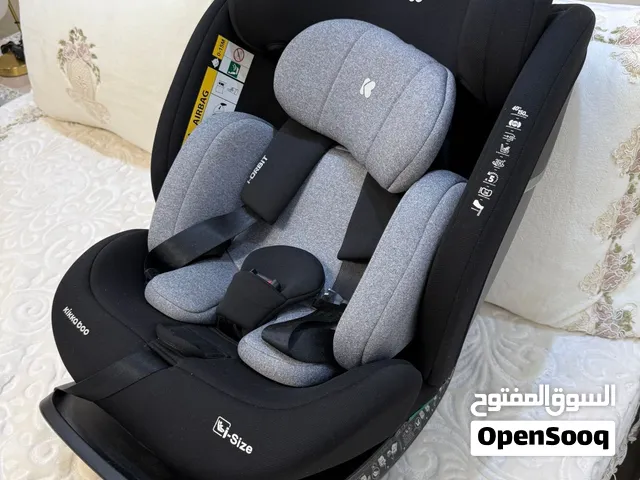 كرسي للاطفال للسياره العمر صالح حتى لمده سنه نصف