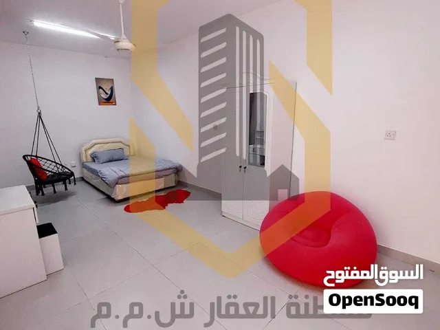 استديو للموظفات فقط ( للبنات ) في بوشر / شامل بدون عمولة