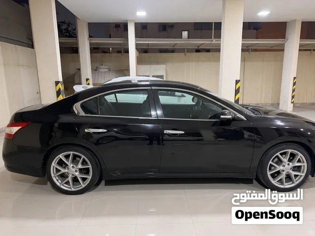 Nissan Maxima 2010 full option