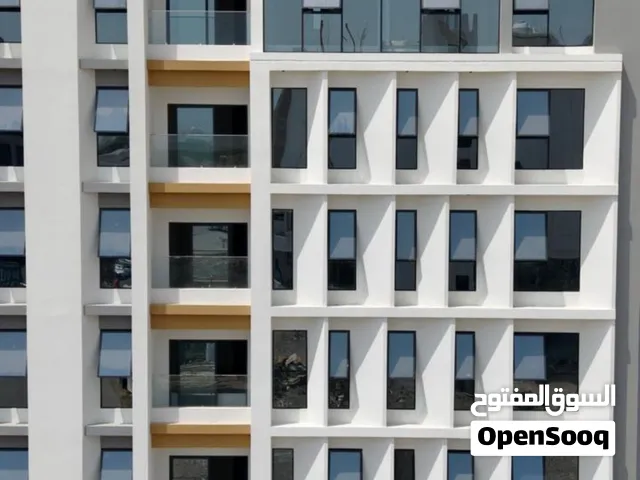 شقة جاهزة للبيع في قلب الخوض مقابل جامعة السلطان قابوس