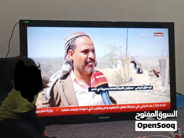 شاشه سامسونج 42 بوصه مستخدم نظيف  تشتغل واي فاي مع الريموت الوكاله حقها  بسبعين الف ريال فقط لاغير