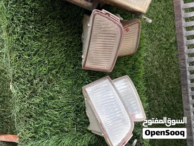 للبيع ليتات لكزس 400مع كشفات طقم 5 قطع