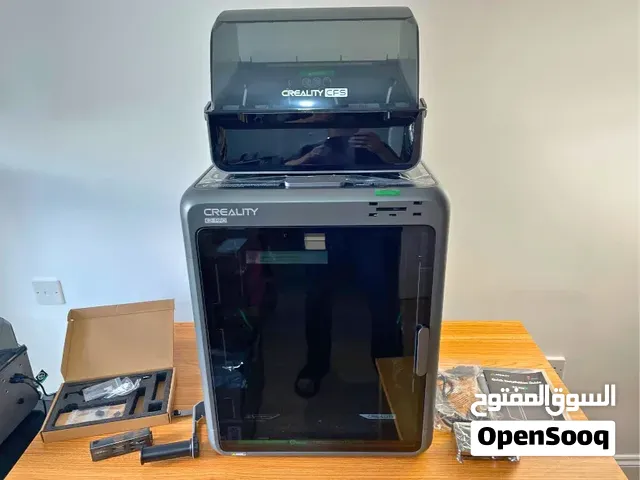 للبيع طابعة Creality K2 Pro جديدة مع CFS + هدية 10 كيلو خيوط طباعة